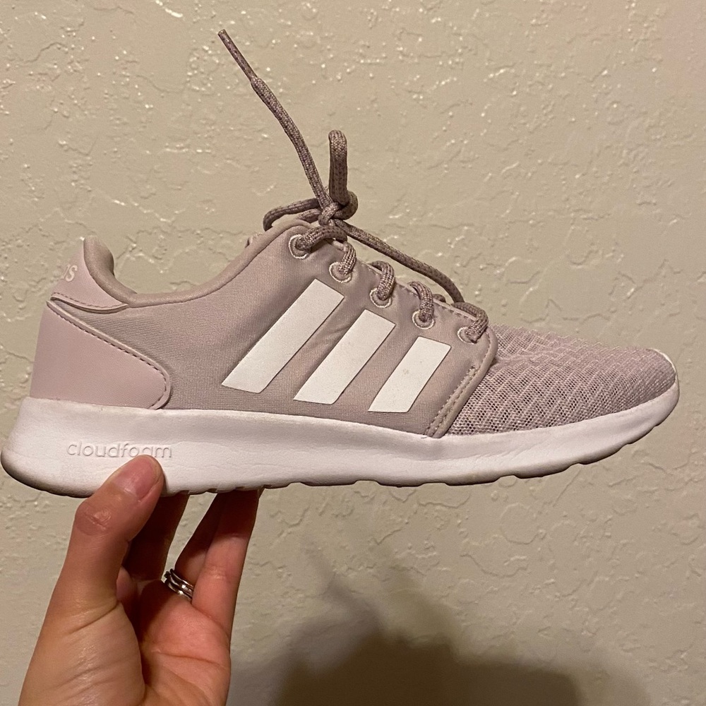 Adidas Cloudfoam sneakers- Lavender